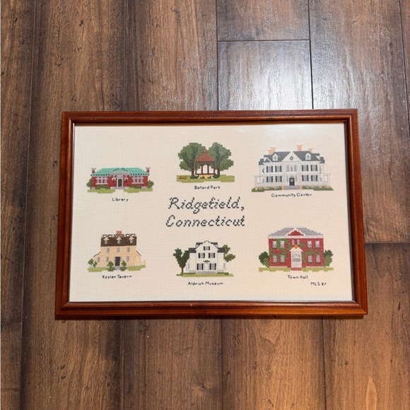 Vintage Ridgefield CT Framed Needlework Landmarks Sampler 1987 - Picture 2 of 9